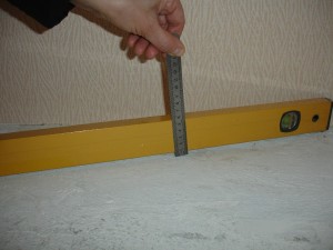 Определяем дефекты с помощью строительного уровня